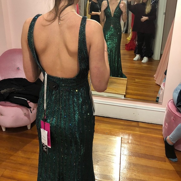 Prom dress size 4 - Picture 2 of 5